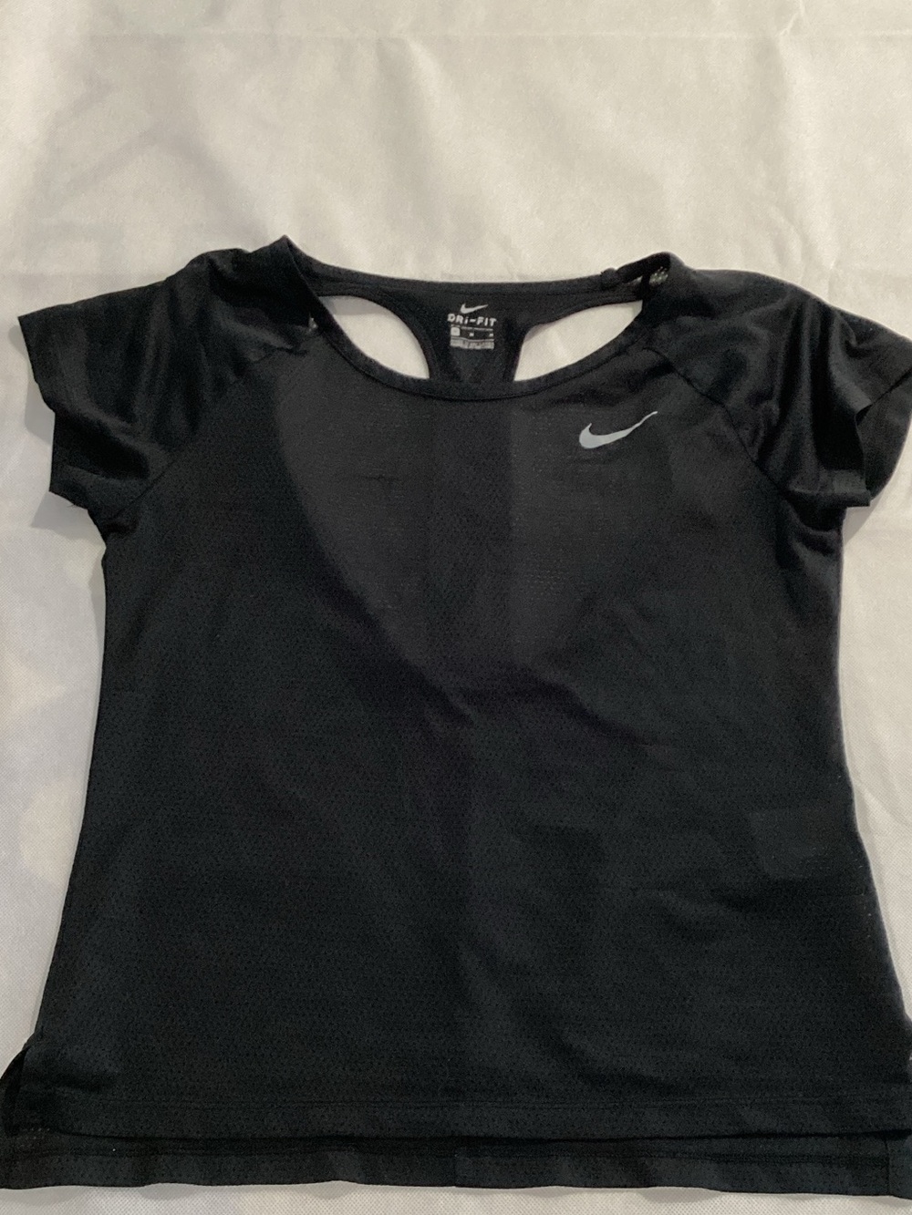 Nike Black Ladies Dri-FIT Mesh Short Sleeve Top size medium look at the picture